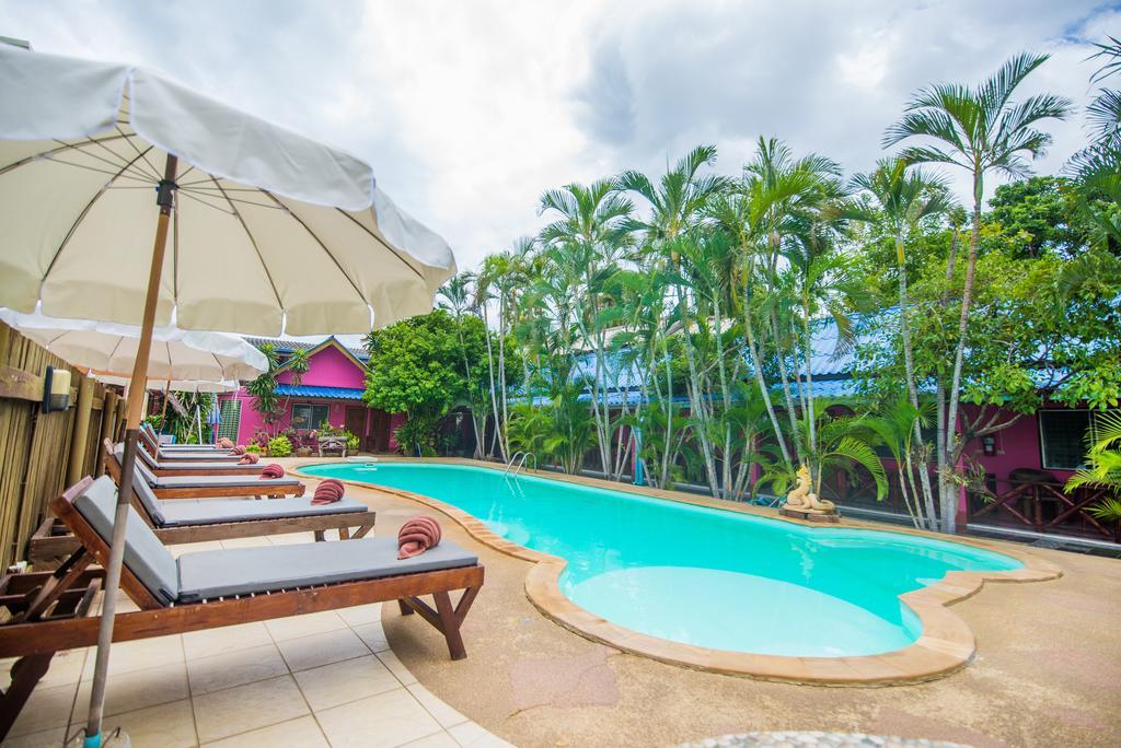Pongphen Guesthouse - Sha Plus Certified Канчанабури Экстерьер фото