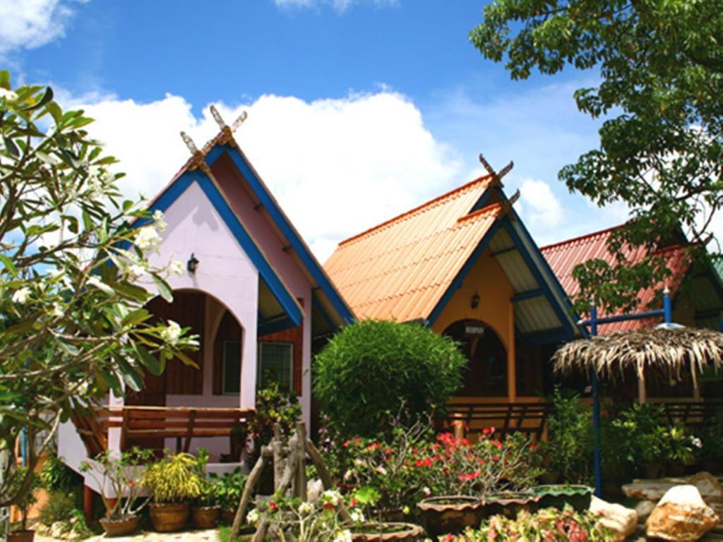 Pongphen Guesthouse - Sha Plus Certified Канчанабури Номер фото